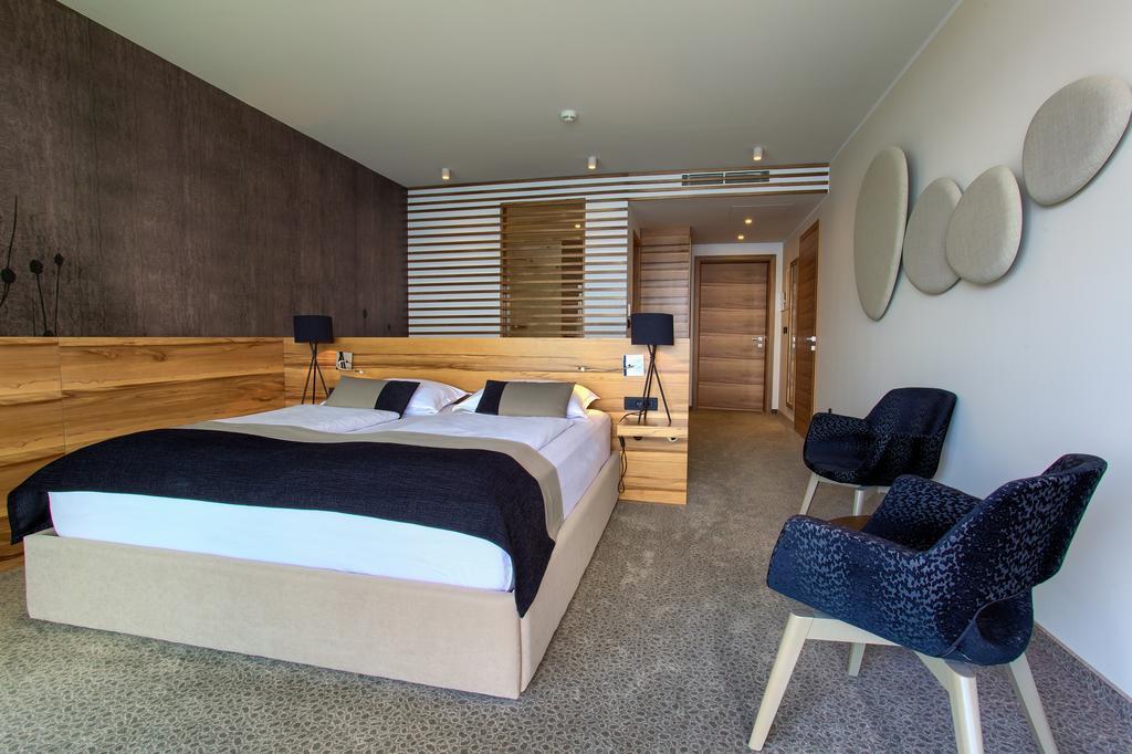 Hotel Villa Margaret 马林斯卡 外观 照片